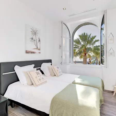 Cocoon In Sea View. Апартаменты *