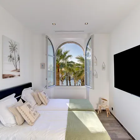 Cocoon In Sea View. Cannes