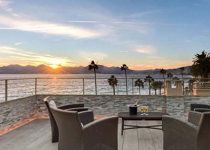 Apartment Cocoon In Sea View. Cannes
